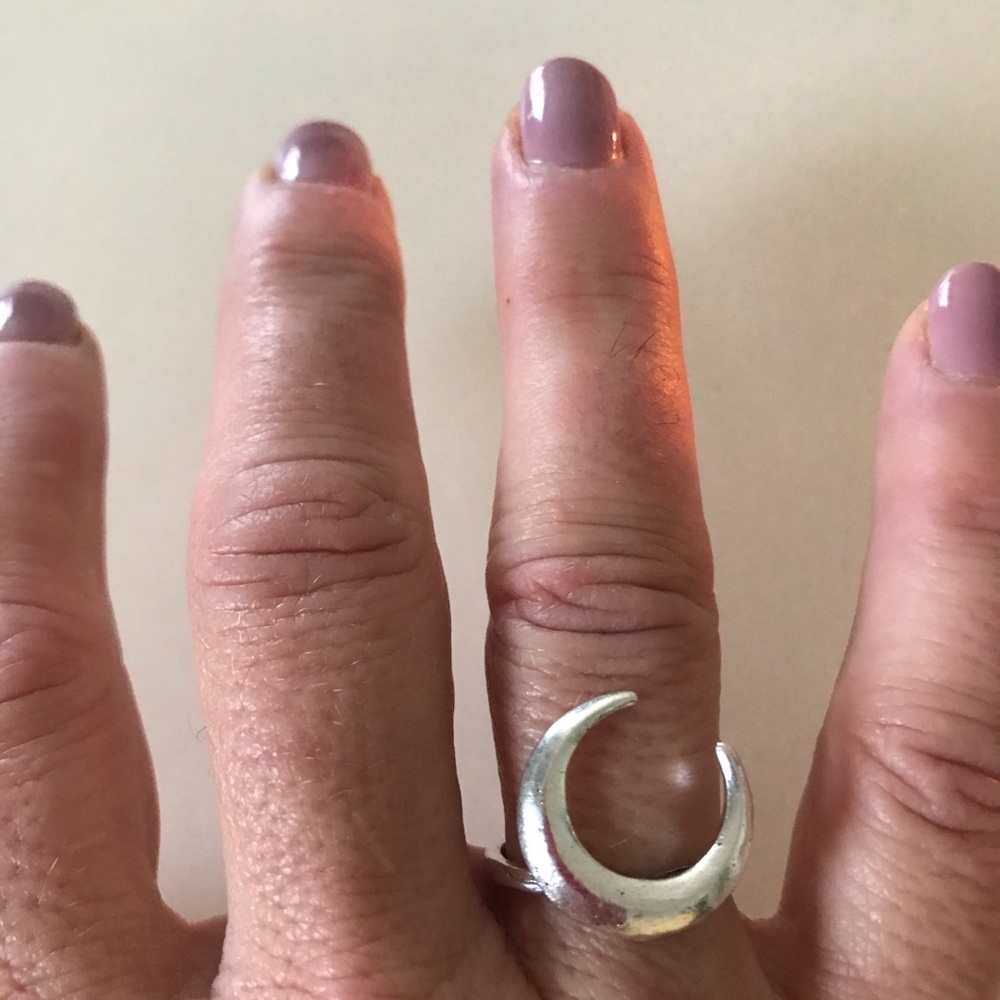 Women’s Crescent Moon Ring